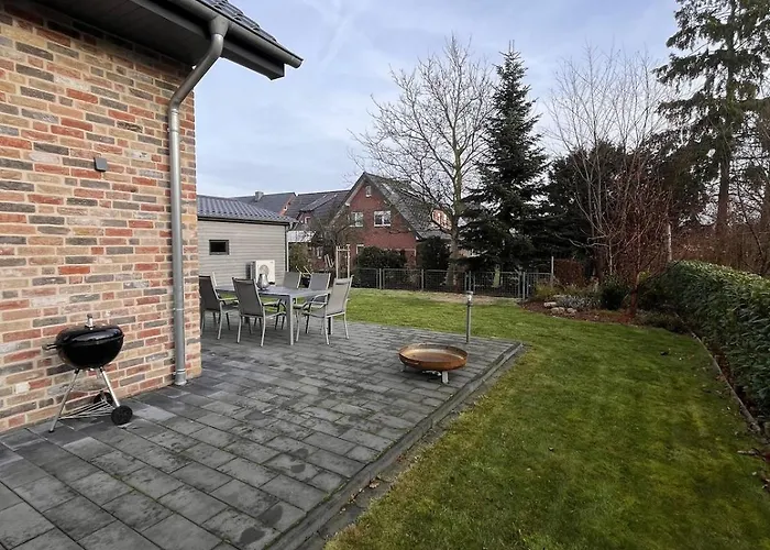 Ruhig & Grosszuegig Fuer 8 Pers, Wlan & Feuerschale Hébergement de vacances Rahden